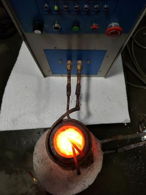 Mini 1kg 5kg 10kg Hierro Cobre Oro Plata Horno de fusión Horno de inducción