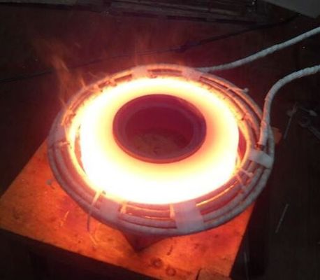 Inducción de alta frecuencia de las piezas de automóvil que apaga el horno de la calefacción del tratamiento térmico de la máquina