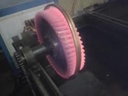 Tratamiento térmico de inducción de la cadena del engranaje de la rueda del tren del eje que apaga el equipo